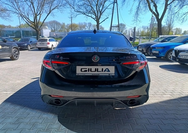 Alfa Romeo Giulia cena 229900 przebieg: 1, rok produkcji 2023 z Gdańsk małe 191